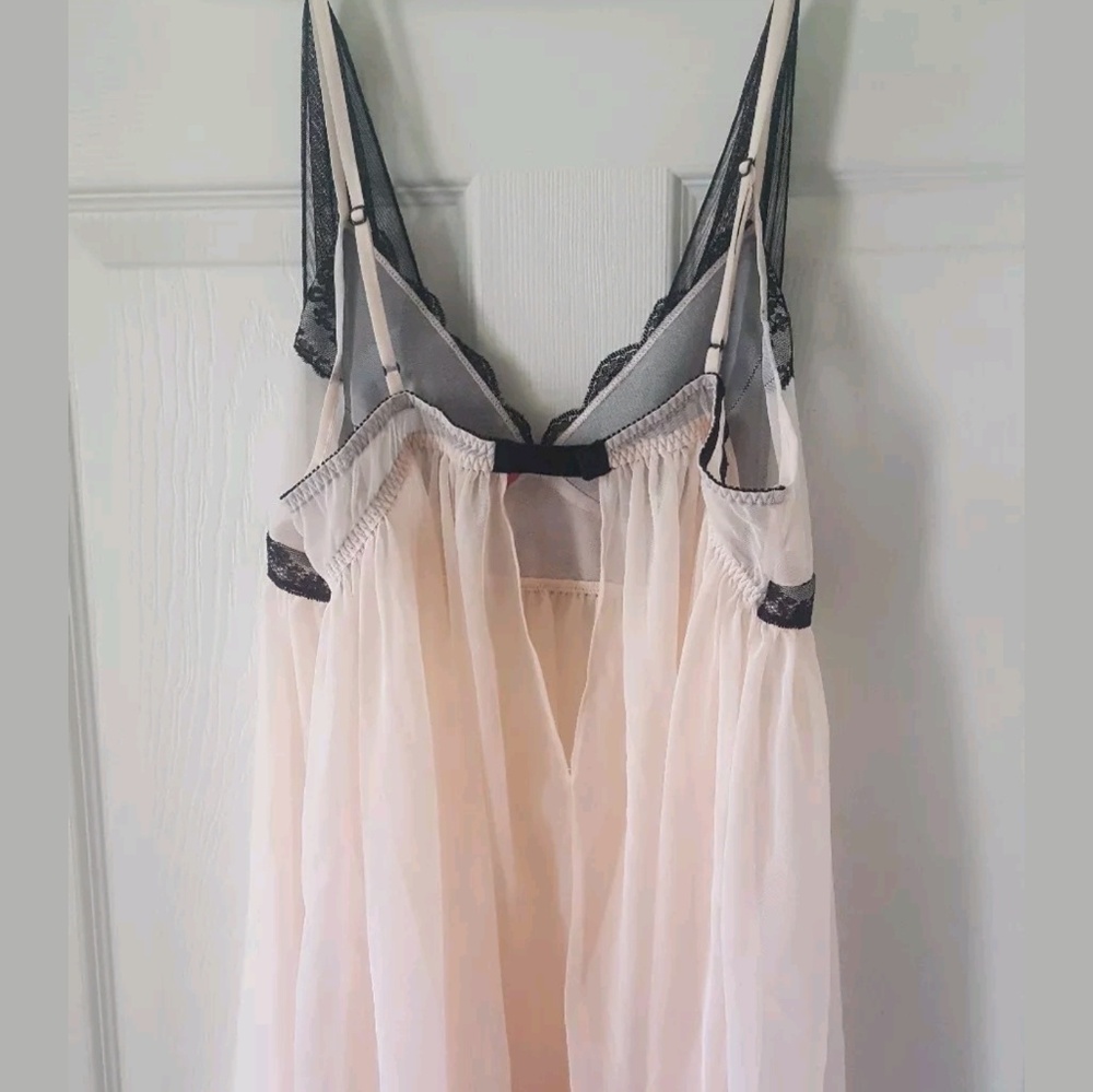 Betsy Johnson Intimates Chiffon Nightgown Sz L - Picture 3 of 7